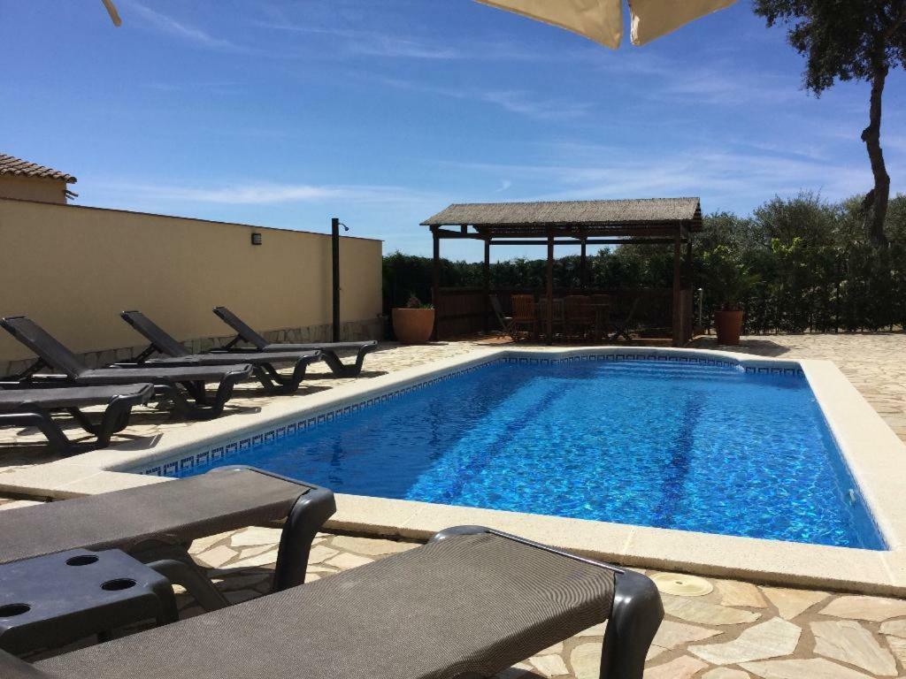 Villa Catalana Калонже Экстерьер фото